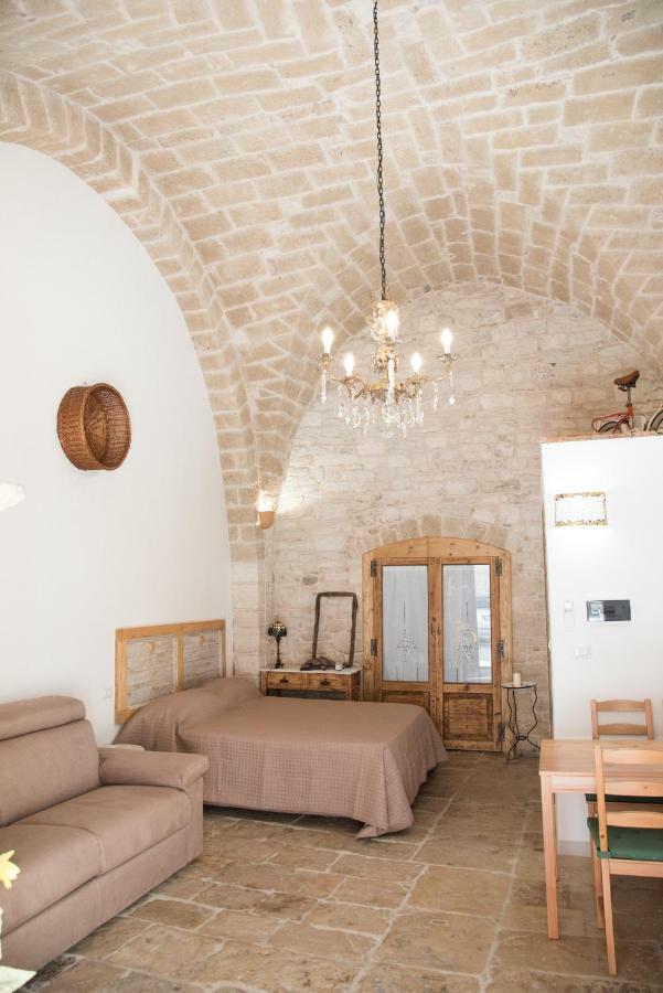Piazza Duomo - Medieval Puglia'S House Giovinazzo Extérieur photo
