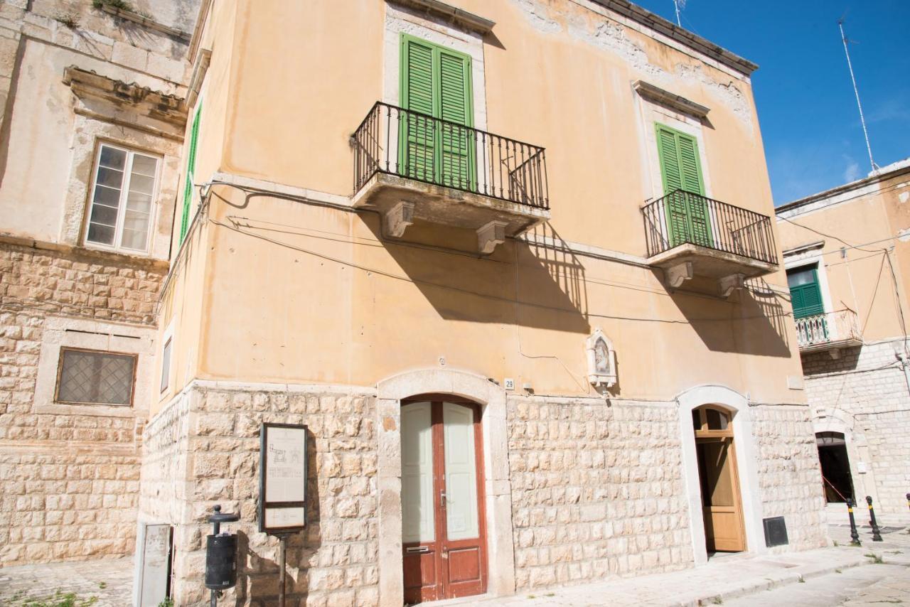 Piazza Duomo - Medieval Puglia'S House Giovinazzo Extérieur photo